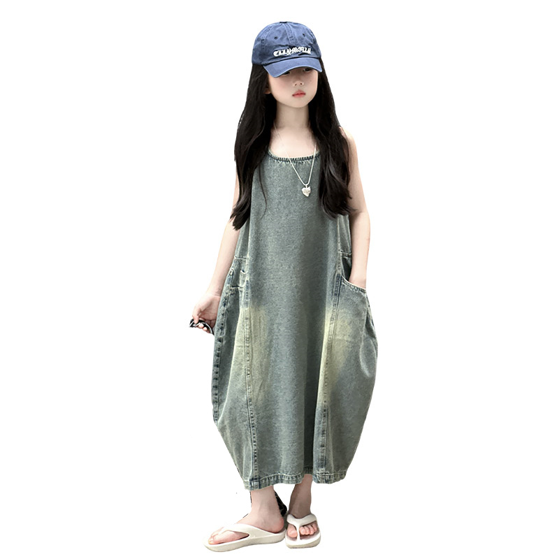 Vintage Fashion Jeans - Robe en jean sans manches pour