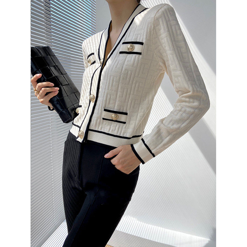 Pull patchwork à manches longu - Vintage Fashion Postcards avis et prix
