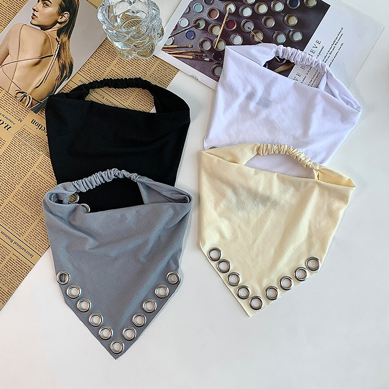 Foulard triangulaire vintage Y - Vintage Fashion Rings avis et prix