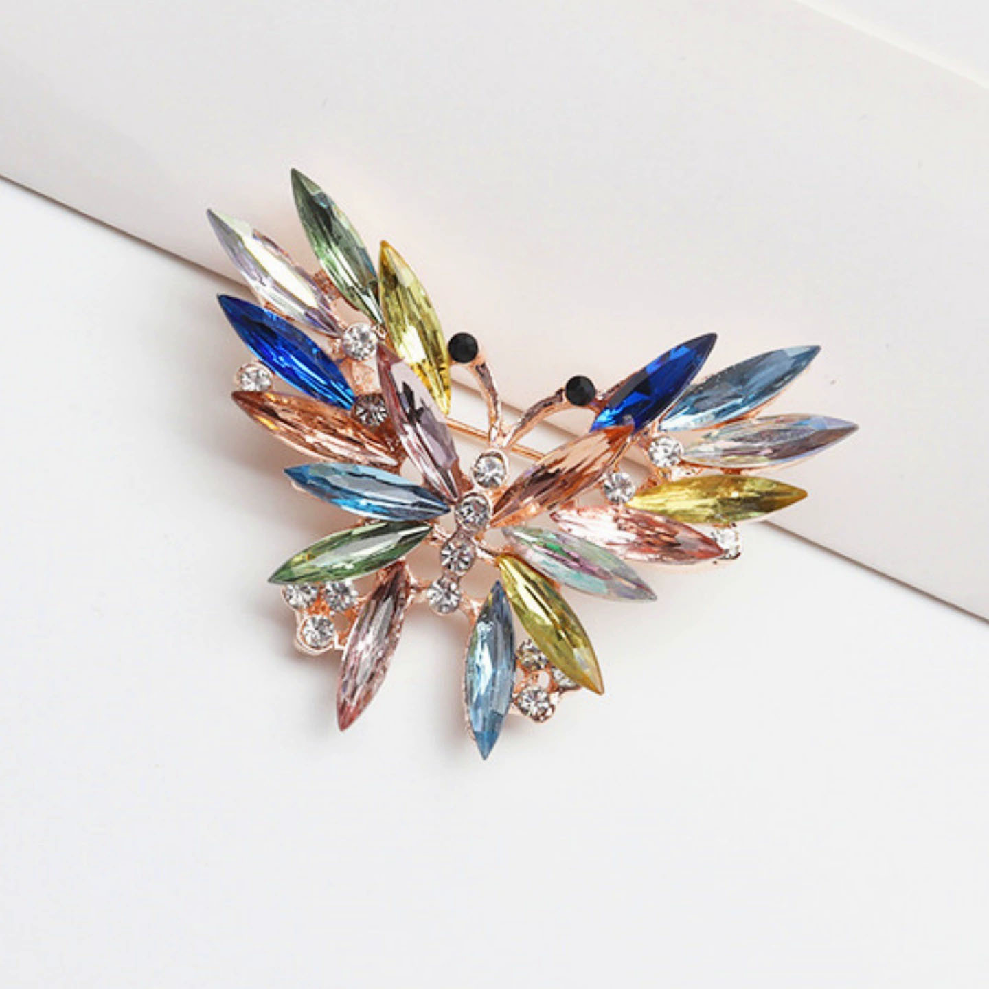 Broche Cigale Vintage Dorée, M - Vintage Fashion Enthusiasts avis et prix