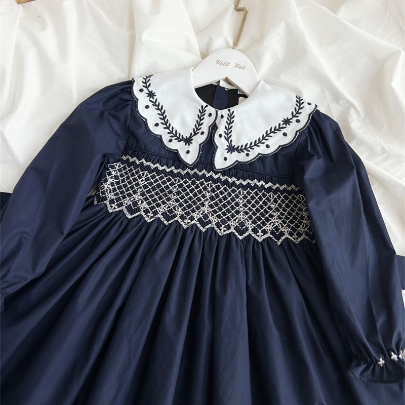 Robe vintage bleu foncé brodée - Vintage Fashion Boutique avis et prix
